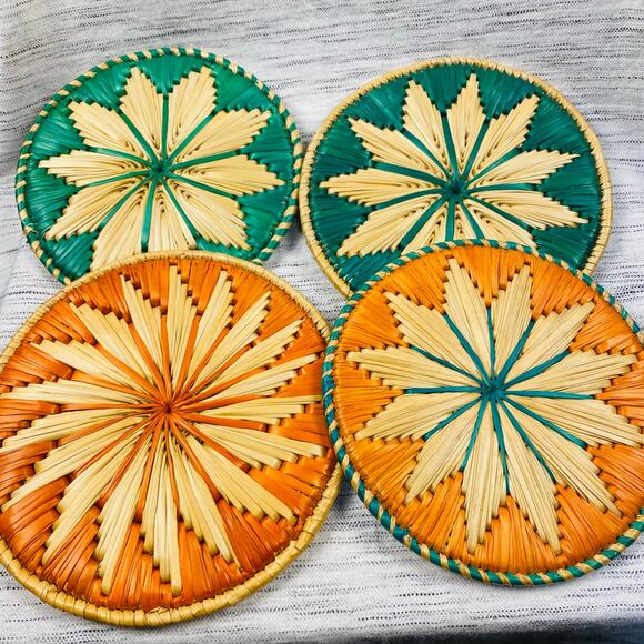 Set 4 Woven Straw Trivets Orange and Green Scandinavian Geometric Pattern NWOT - Picture 1 of 6